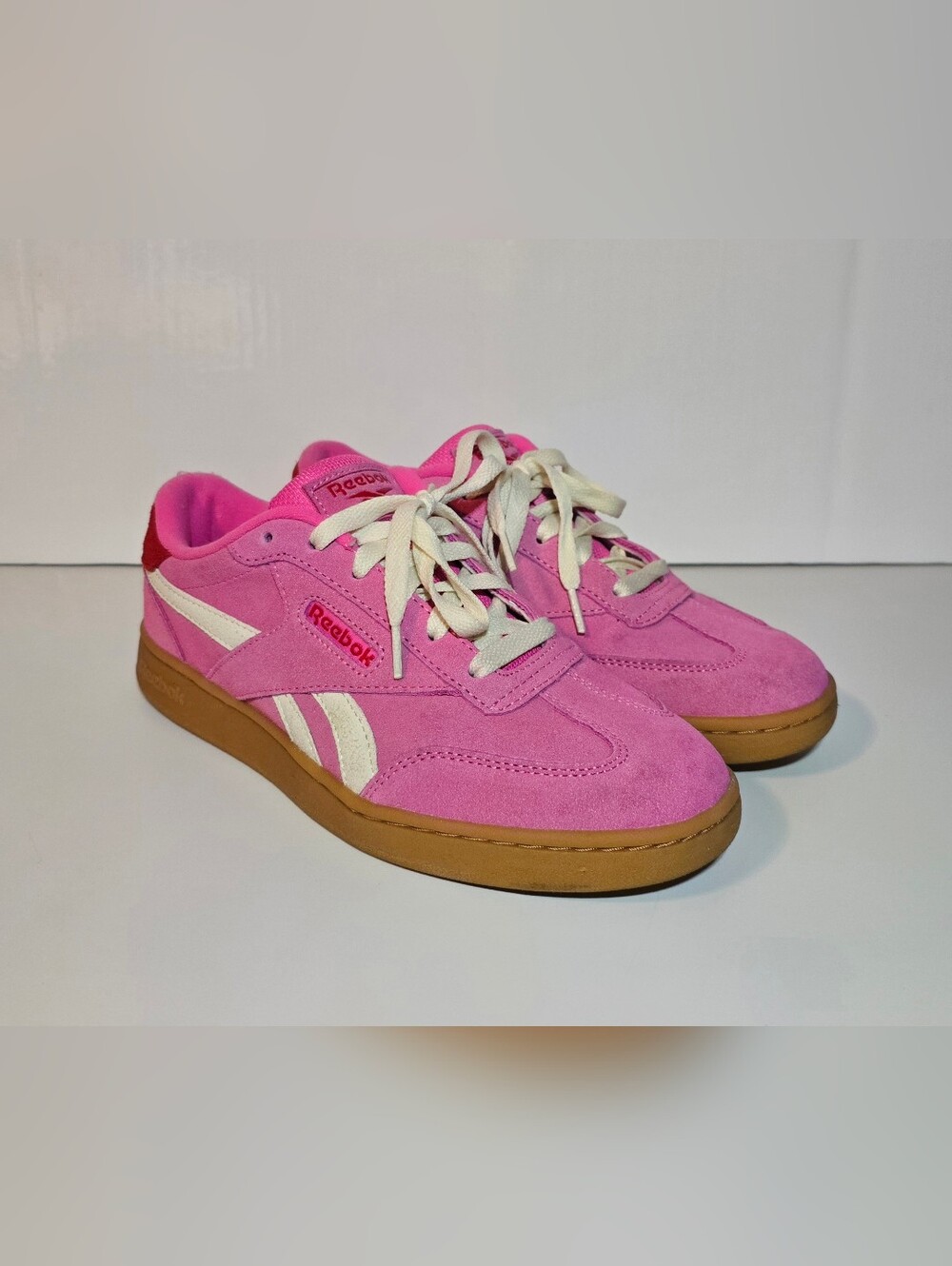 Reebok Forte Lounger Suede Tennis Shoes Womens Size 7 Pink Low Top Sneakers